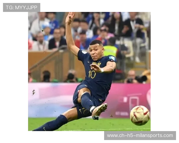 世界杯落幕后球员退役决定引发热议成为体育圈焦点话题 世界杯落幕后球员退役决定引发热议成为体育圈焦点话题