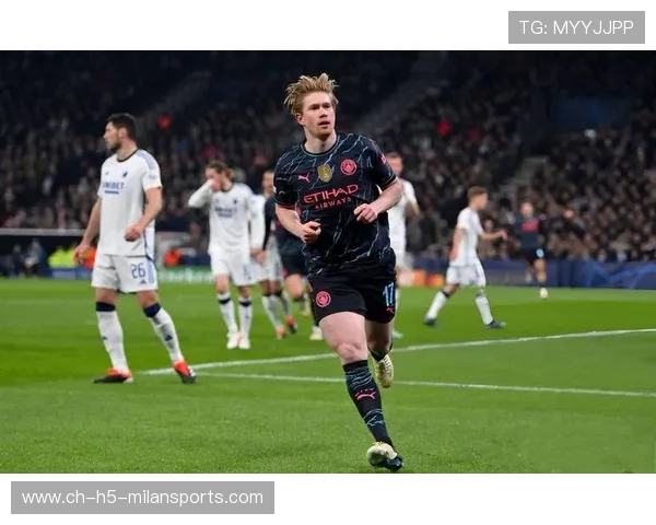 曼城压迫至禁区,德布劳内低平球助攻福登 曼城压迫至禁区,德布劳内低平球助攻福登