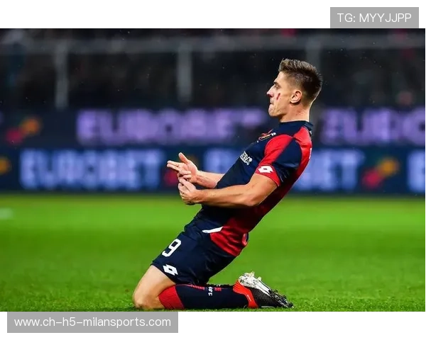 热那亚比赛中中场组织显现顽强精神