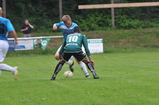 体育新闻中心发布跨区域体能训练实验班课程设置，体能课跨越障碍