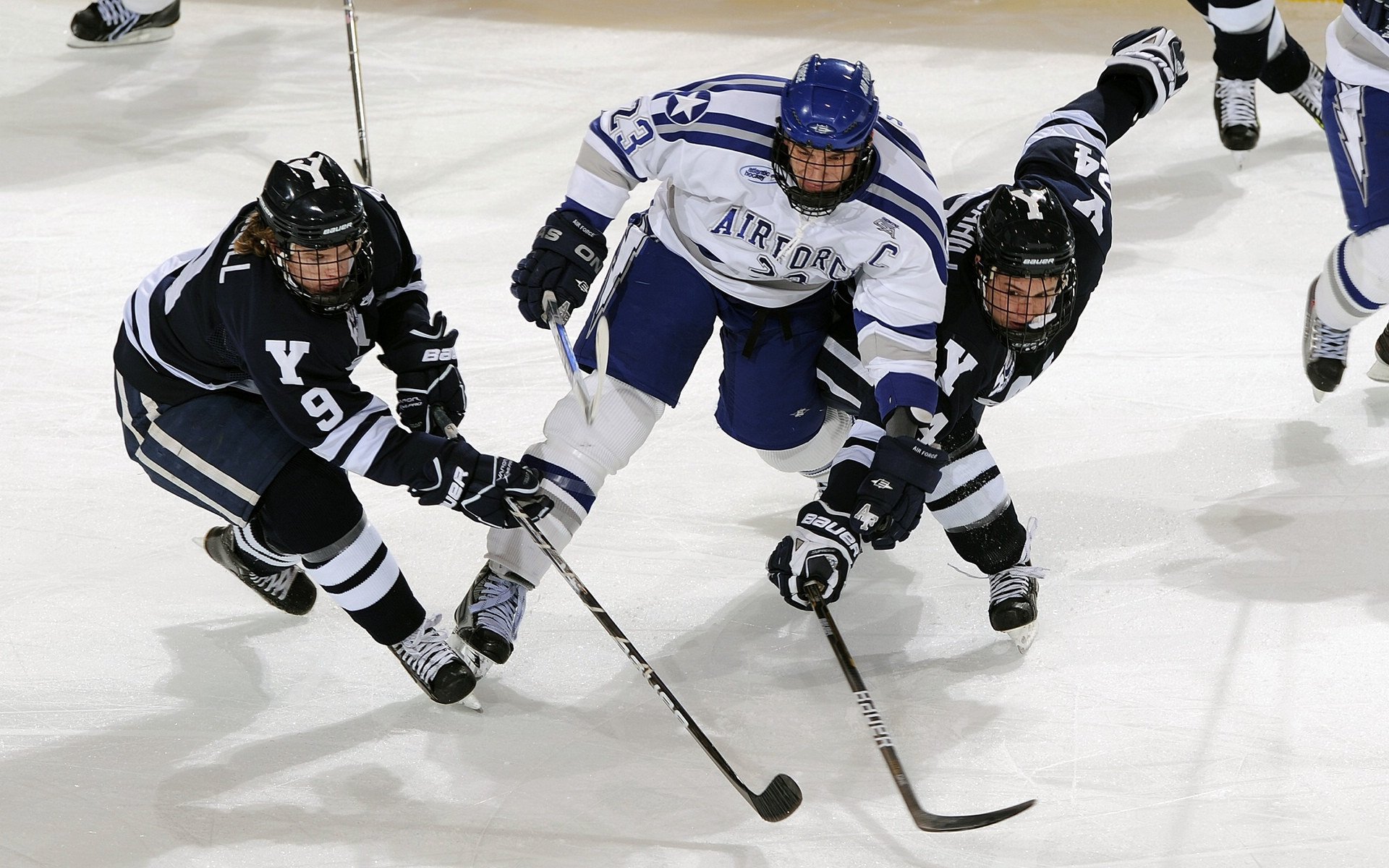 梅西助攻不断，带领阿根廷稳步前行